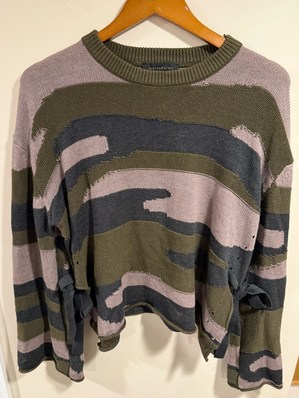 Dance & Marvel Women’s Camouflage Long Sleeve Cropped Sweater with Side Tie SZ S
